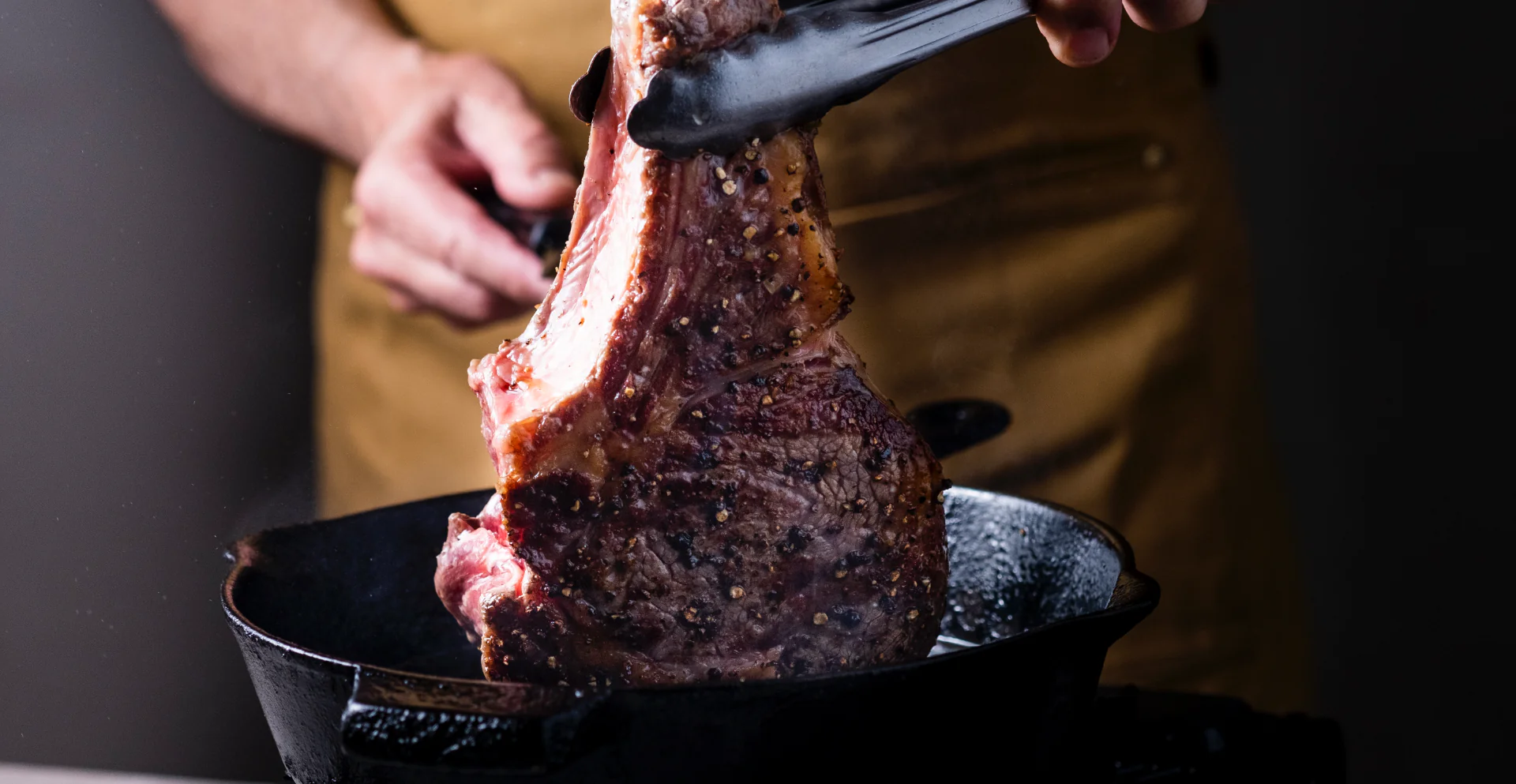 BeefTomahawkSteak2x6069e5d6 5724 41b5 93bf 1df0668ad9ab